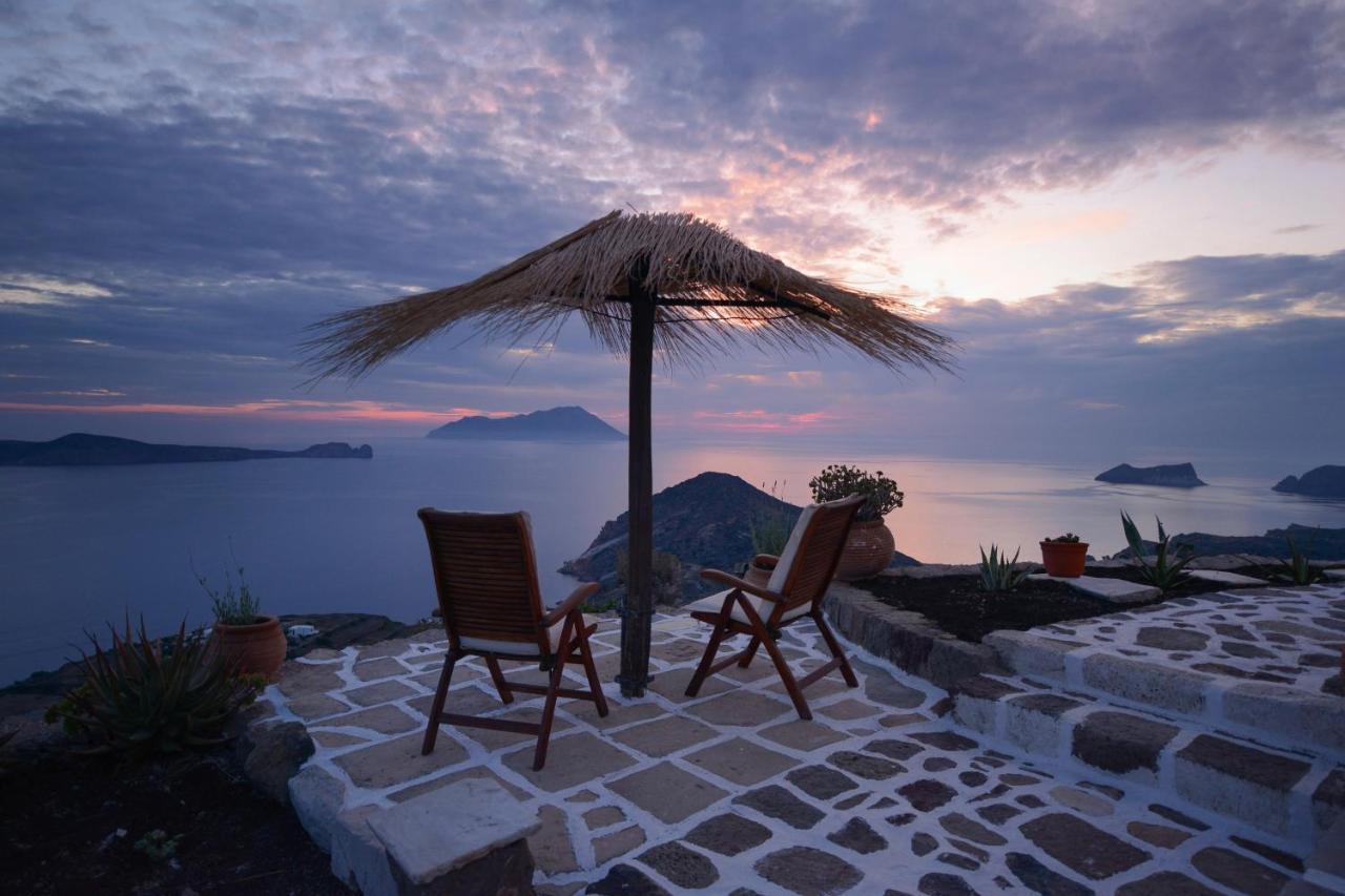 Castrum Traditional Sunset Suites Plaka  Extérieur photo