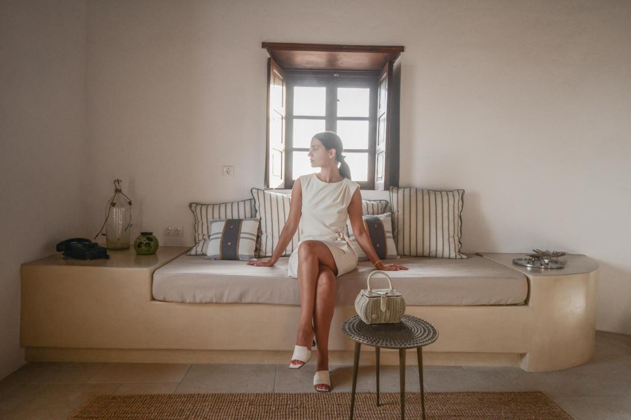 Castrum Traditional Sunset Suites Plaka  Extérieur photo