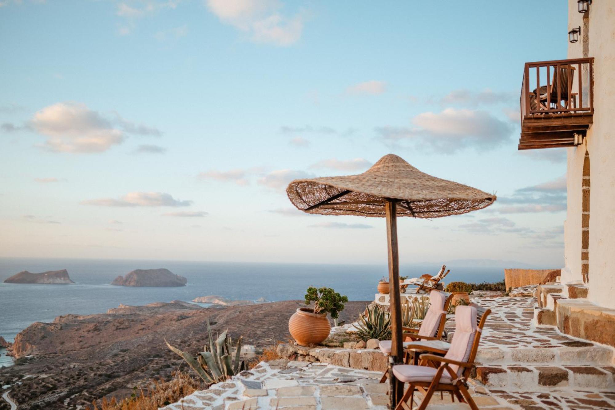 Castrum Traditional Sunset Suites Plaka  Extérieur photo